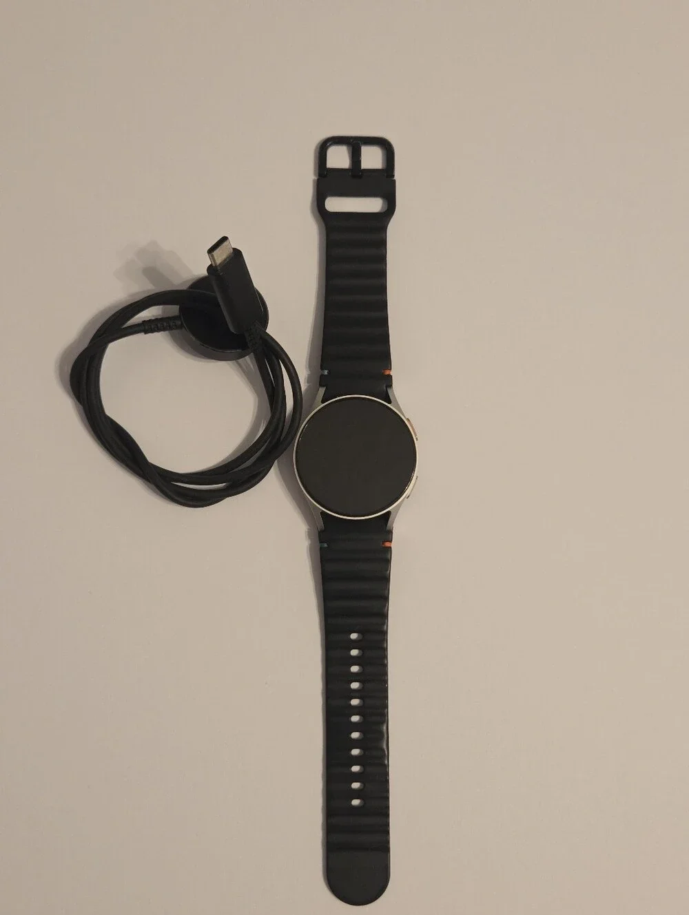 Samsung Galaxy Watch 7 With Charger, Lightly Used, Factory Reset, Works Perfect